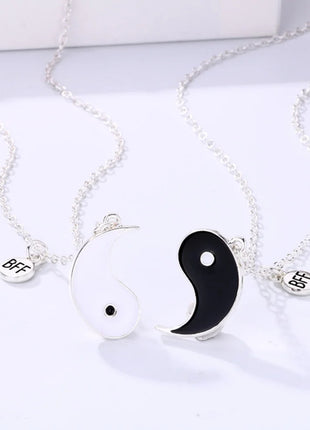 2Pcs/set Best Friend Taichi Magnetic Pendant Necklaces Retro Couples Friendship Adjustable Geometric Jewelry Accessories Gift