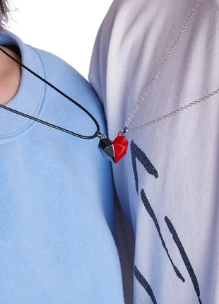 2Pcs/Set Fashion Couple Necklace Couple Heart Magnetic Necklace Heart Combination Pendant Wedding Necklaces Anniversary Gifts