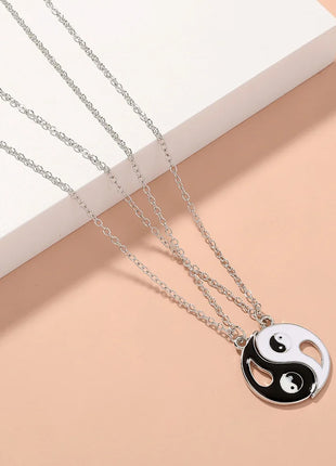 2Pcs Tai Chi Yin Yang Couple Necklaces Set Pendant Silver Color Chain Matching Lover Choker Friend Friendship Gift Adjustable