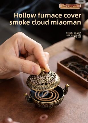 Mini incense burner Incense Burner with Hollowed Out Patterns Three Legged Stove Indoor Stove Plate Desktop Home Decoration