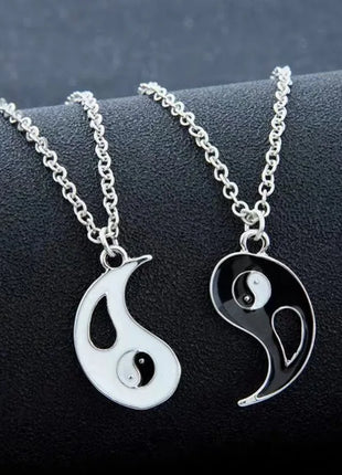 2Pcs Tai Chi Yin Yang Couple Necklaces Set Pendant Silver Color Chain Matching Lover Choker Friend Friendship Gift Adjustable