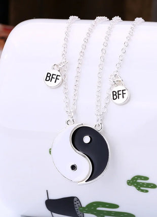 2Pcs/set Best Friend Taichi Magnetic Pendant Necklaces Retro Couples Friendship Adjustable Geometric Jewelry Accessories Gift