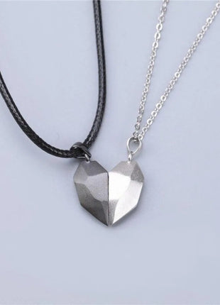 2Pcs/Set Fashion Couple Necklace Couple Heart Magnetic Necklace Heart Combination Pendant Wedding Necklaces Anniversary Gifts